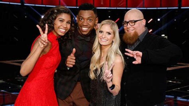 4 Finalists Perform For Last Time – Hollywood Life