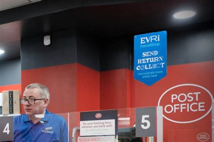 7 Genius Ways to Save Time at the Post Office