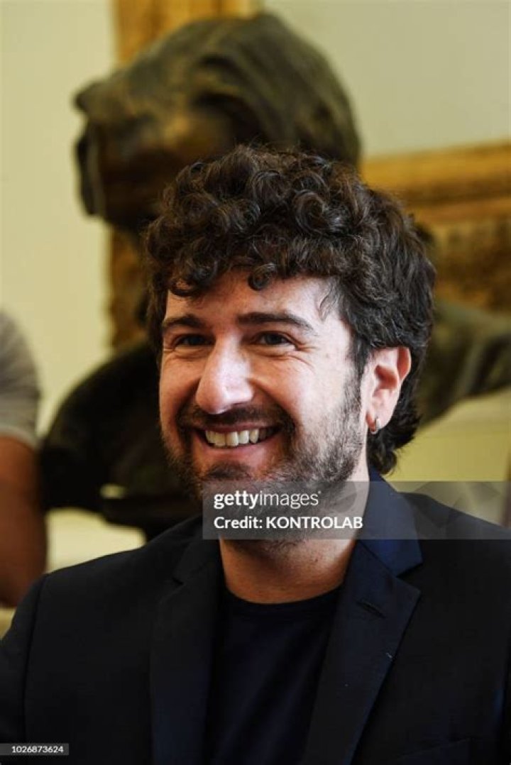 Alessandro Siani - Bio, Age, height, Wiki, Facts and Family
