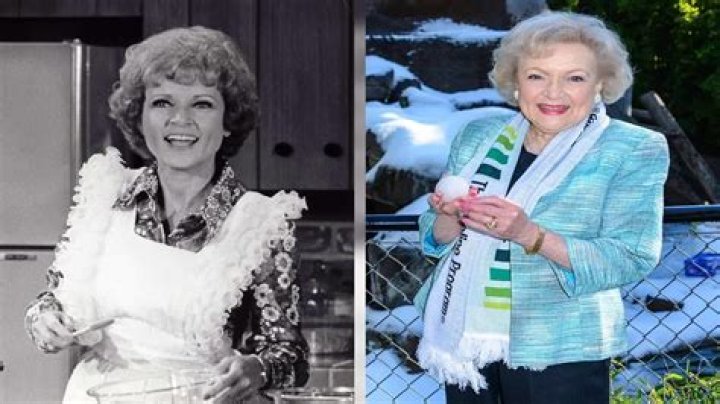 Betty White’s ‘Private’ Funeral Plans Revealed: How Fans Can Honor Her In Lieu Of Public Service
