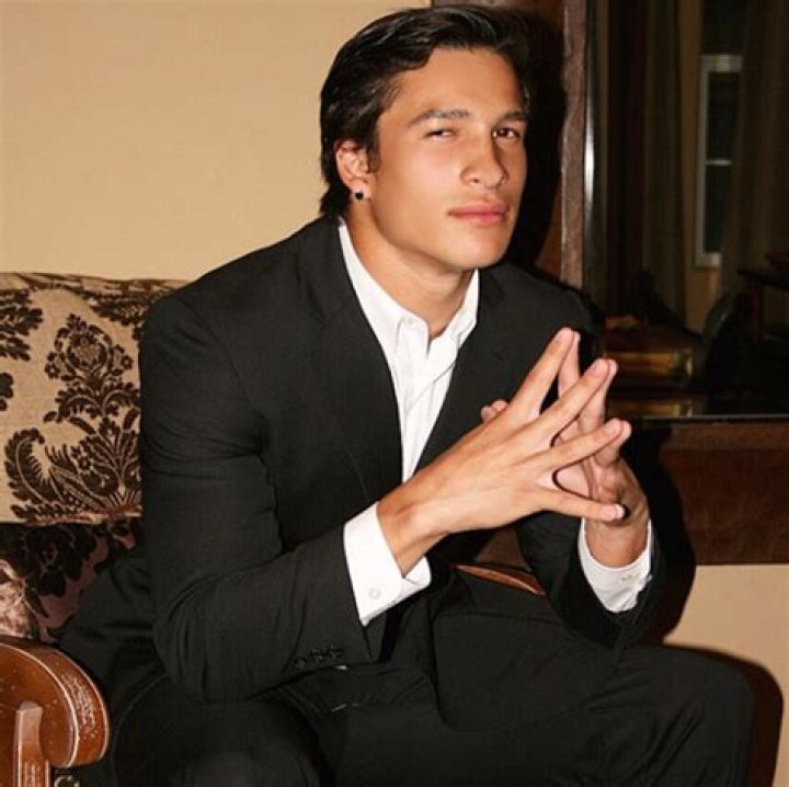 Biaggio Ali Walsh — PICS