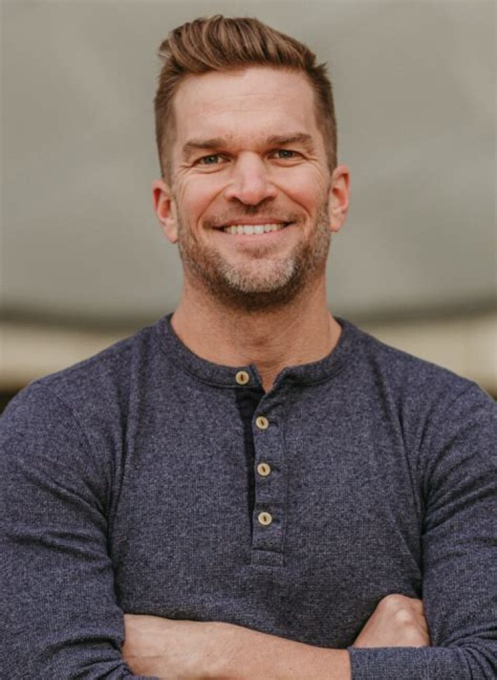 Big James Henderson - Bio, Age, Wiki, Facts and Family