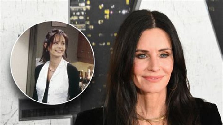 Chase Stokes Wants Courteney Cox As His Mom – Hollywood Life
