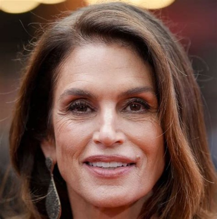 Cindy Crawford Releases Shocking Untouched Image Of Herself — See Pic