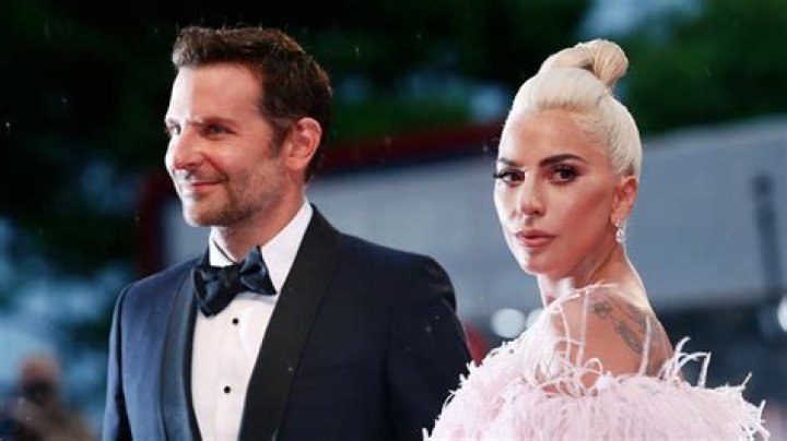 Drew Scott Covers Bradley Cooper & Lady Gaga’s ‘Shallow’ & Fans Are Blown Away By His Voice