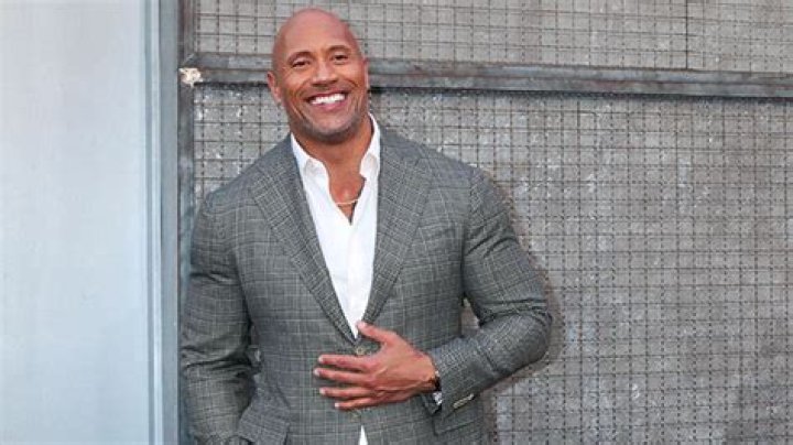 Dwayne Johnson’s Thighs Look Insane After Workout For ‘Black Adam’ – Hollywood Life