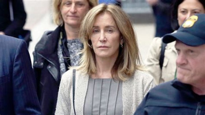 Felicity Huffman Makes Low-Key 1st Appearance As A Free Woman After Spending 11 Days In Prison