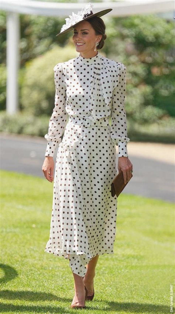 First Lady Jill Biden, 70, Looks Gorgeous In Pretty Polka Dot Dress For The Olympics Opening Ceremony