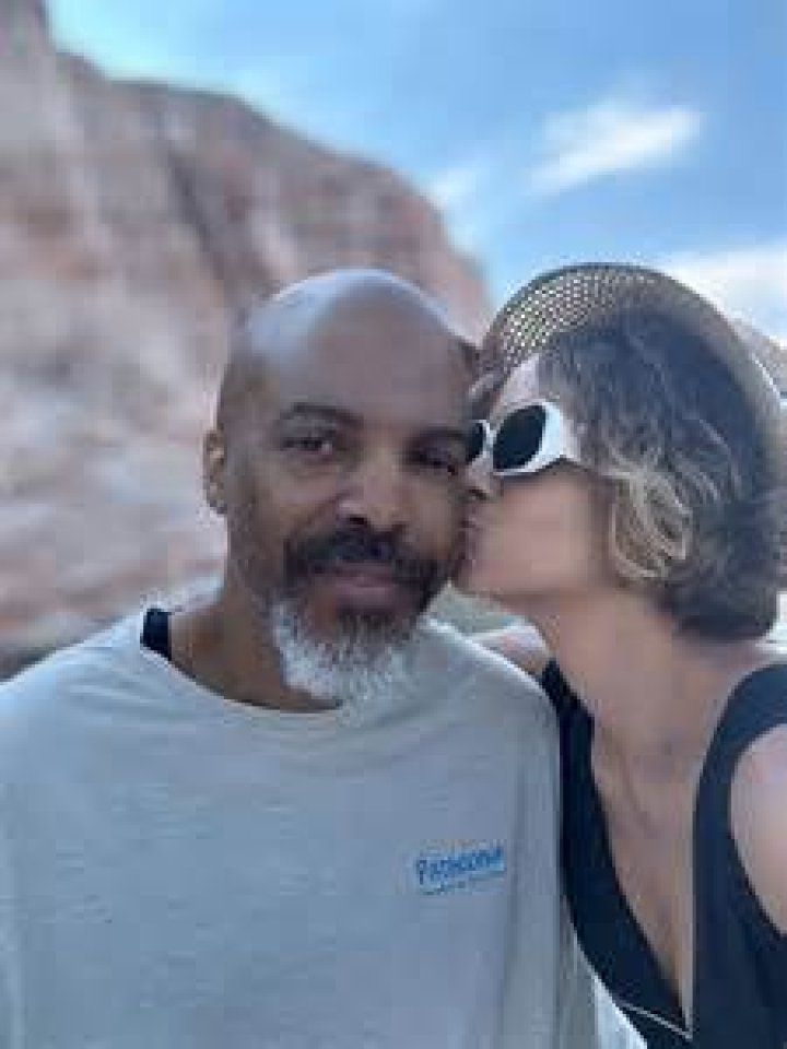 Halle Berry, 54, Proudly Supports Her Boyfriend Van Hunt By Wearing His T-Shirt — See Sexy Pic