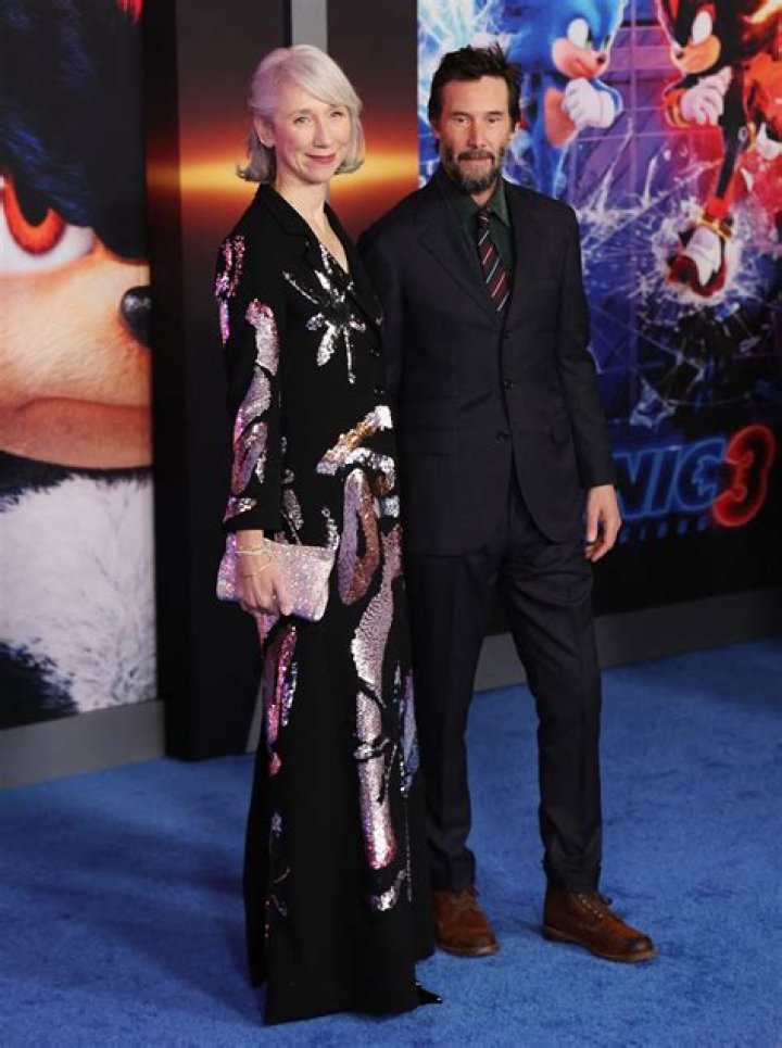 Keanu Reeves & GF Alexandra Grant Make Rare Appearance At MOCA Gala In LA: Photos