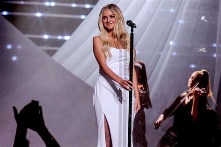 Kelsea Ballerini Performs At CMT Artists of the Year 2021 – Hollywood Life