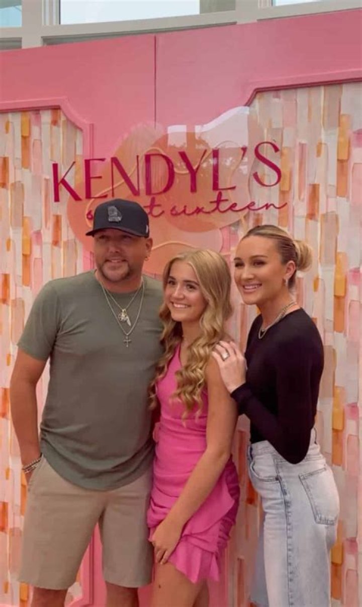 Kendyl Williams: Jason Aldean’s Daughter, A Volleyball Player