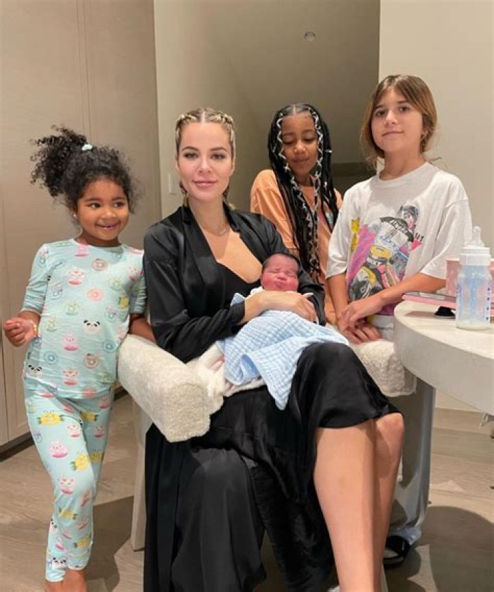 Kim Kardashian & Baby Boy’s Deluxe Maternity Suite Filled With Gifts After Birth