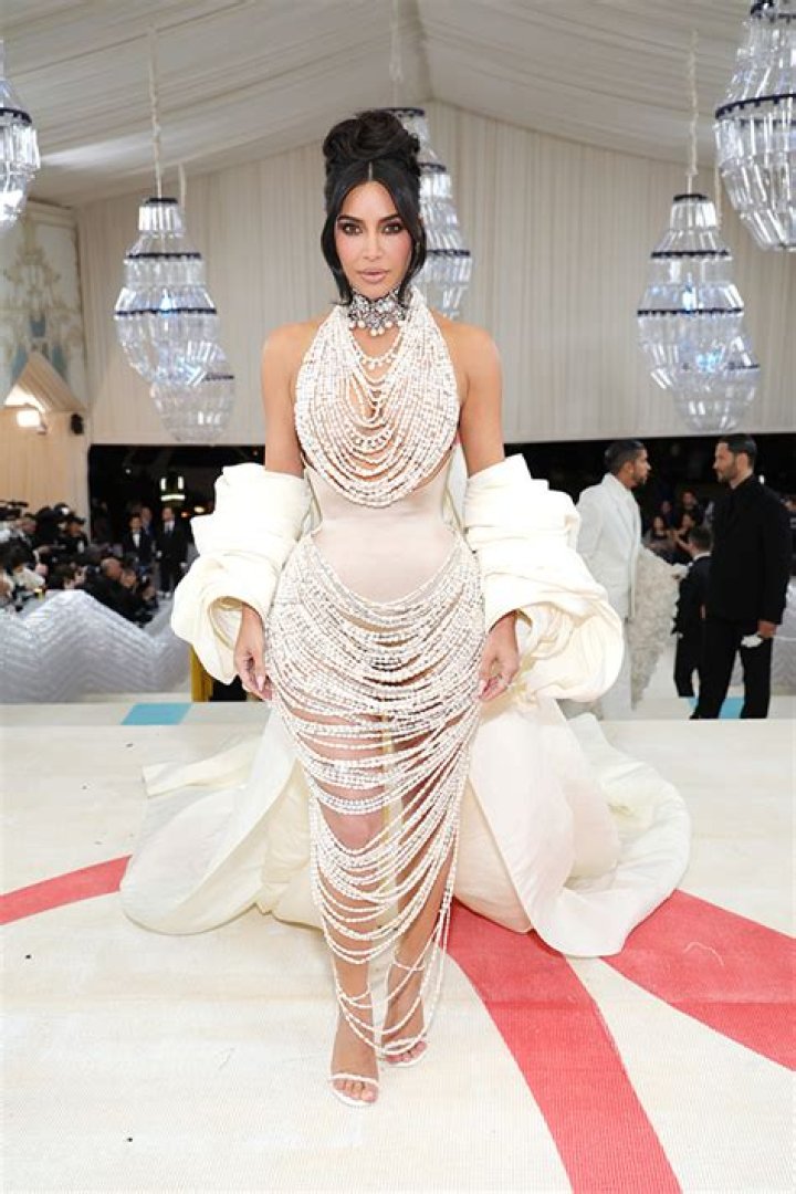 Kim Kardashian & Pete Davidson To Make ‘Grand Debut’ At Upcoming Met Gala