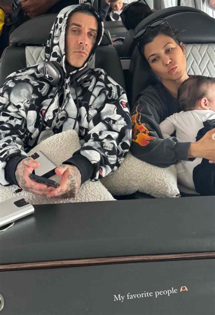 Kourtney Kardashian Goes Skiiing With Travis Barker & His Kids As Romance Heats Up — Pics