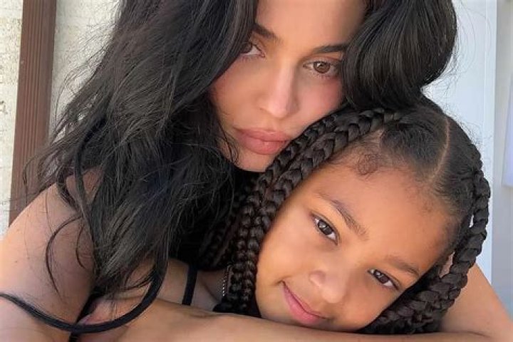 ‘KUWTK’ Producer Reveals How The Family Is Filming In Quarantine: It’s A Major ‘To-Do’ 