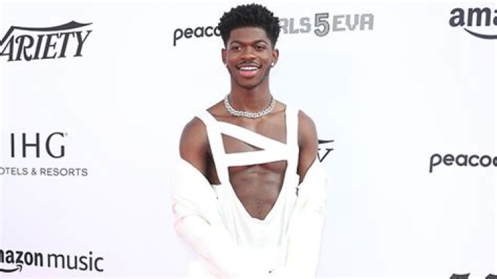 Lil Nas X Jokes That He Got The ‘Omarion’ Variant Of COVID – Hollywood Life
