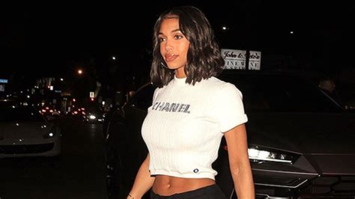 Lori Harvey Rocks Crop Top In First Photos Since Split – Hollywood Life