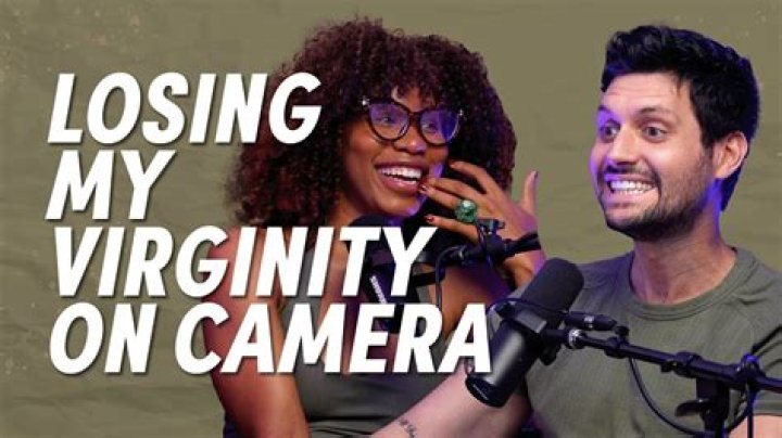 Losing Your Virginity: What To Expect Your 1st Time In The Sack — Experts Keep It Real