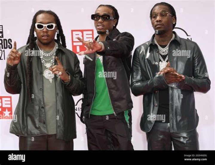 Migos Sparks Breakup Speculation, Offset Unfollows Quavo & Takeoff – Hollywood Life