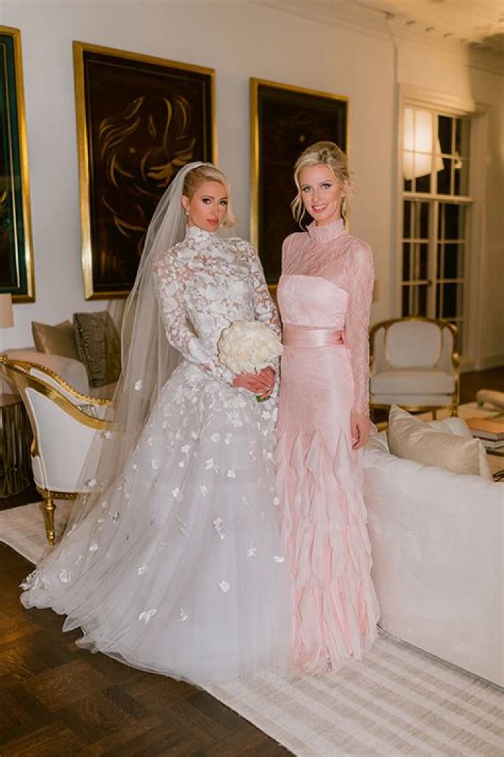 Nicky Hilton’s Dress At Paris & Carter Reum’s Wedding – Photos – Hollywood Life