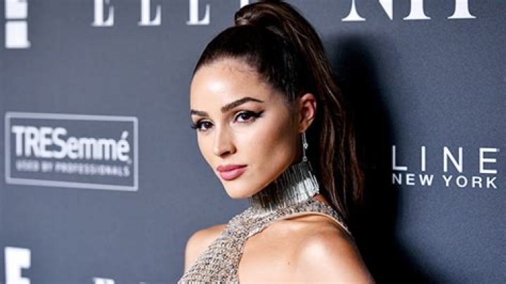 Olivia Culpo – Hollywood Life