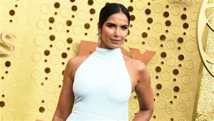 Padma Lakshmi Stuns In Bikini On Her 50th Birthday — Pics – Hollywood Life