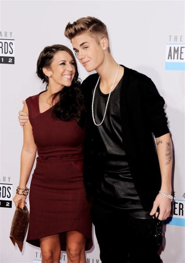 Pattie Mallette & Justin Bieber — SEE PICS