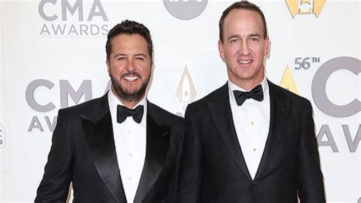 Peyton Manning Says Luke Bryan Should Be President While Hosting CMAs – Hollywood Life