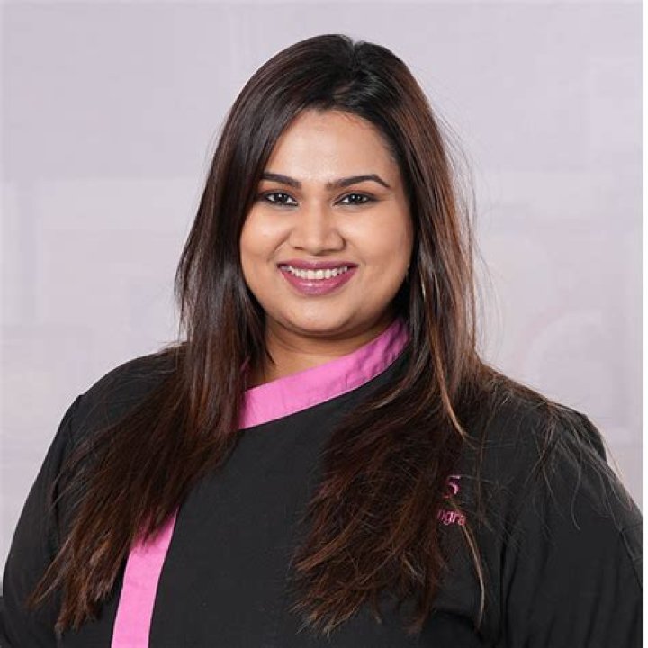 Pooja Dhingra - Bio, Age, Wiki, Facts and Family