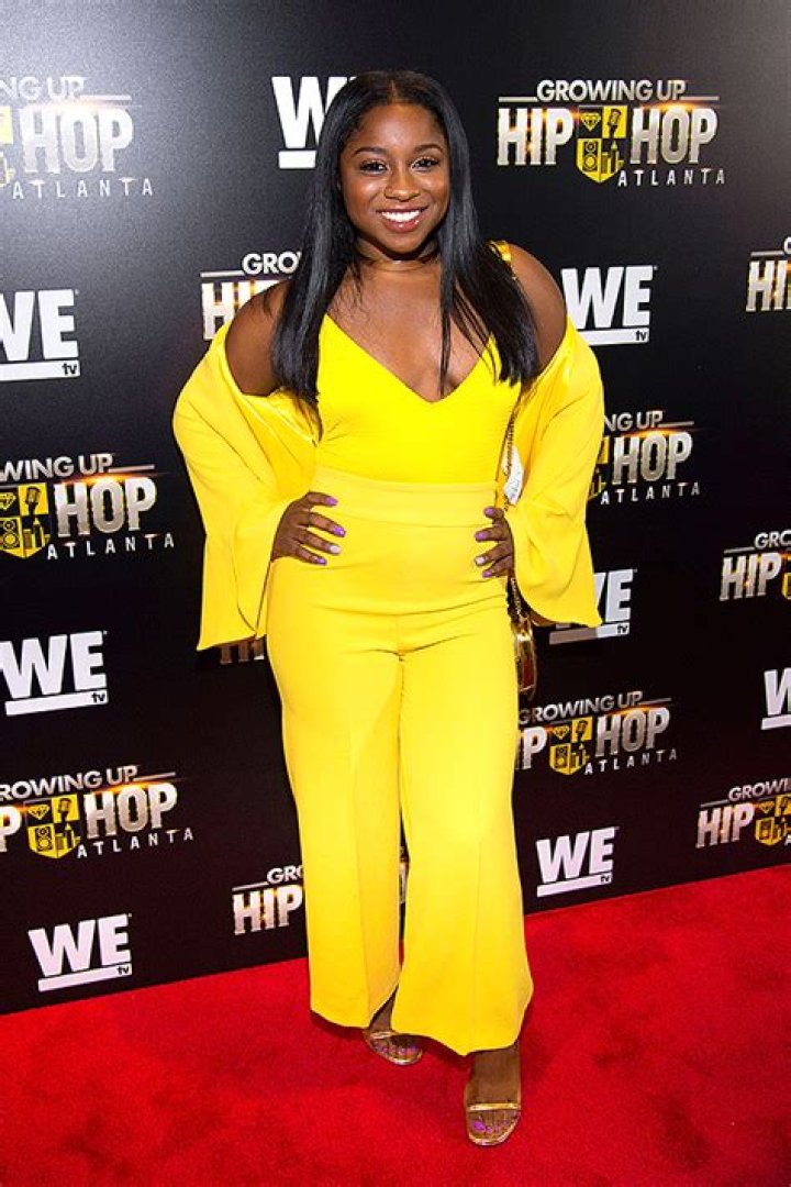 Reginae Carter At Mom Toya Johnson’s Birthday Party In 70’s Outfit – Hollywood Life