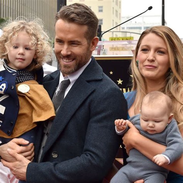 Ryan Reynolds & Blake Lively Share 1st Pic Of Their Baby Girl — See Photo