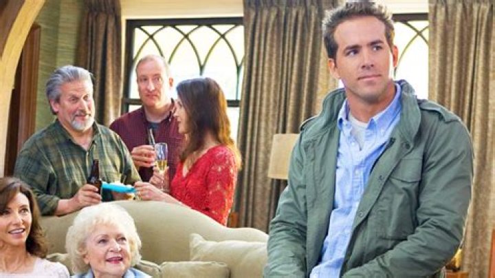 Ryan Reynolds Mourns Friend Betty White After Death At 99 – Hollywood Life