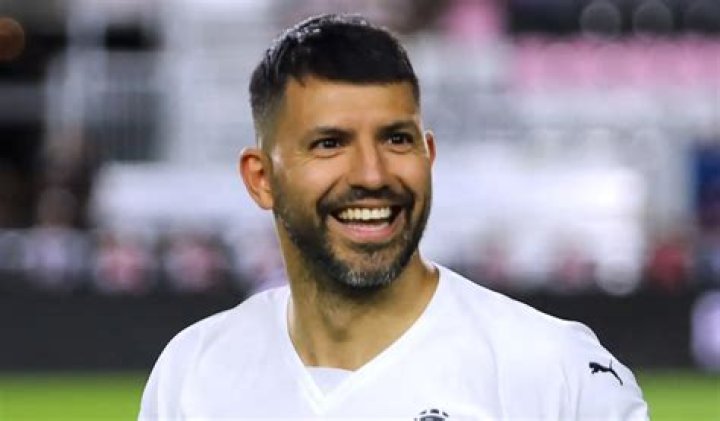 Sergio Agüero | Bio, Age, Net Worth, Relationship, Career