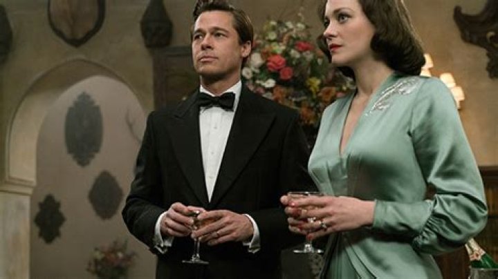 Sex Scenes With Brad Pitt Were ‘Awkward’ — Details – Hollywood Life