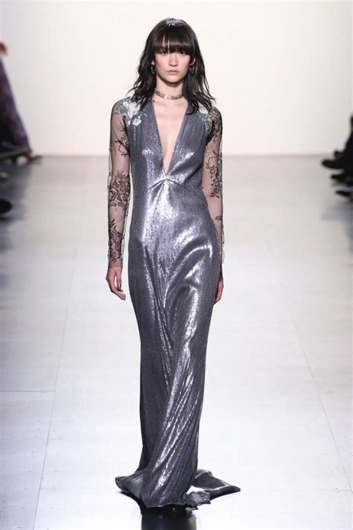 Tadashi Shoji Fashion Week Pics — NYFW: Spring 2017 Collection