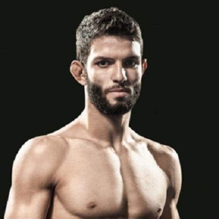 Thiago Moisés Biography- UFC Career, Salary, Record, Family, Wife, Affair, Age, Height