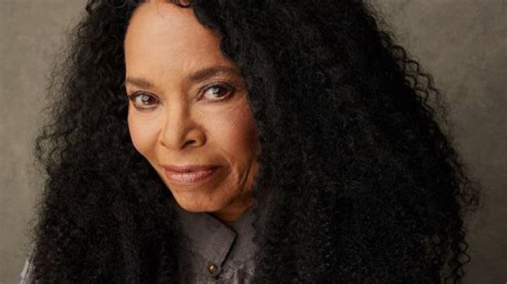 Tina Andrews - Bio, Age, Wiki, Facts and Family