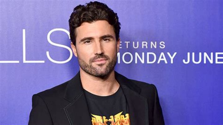 Why It’s Strained – Hollywood Life